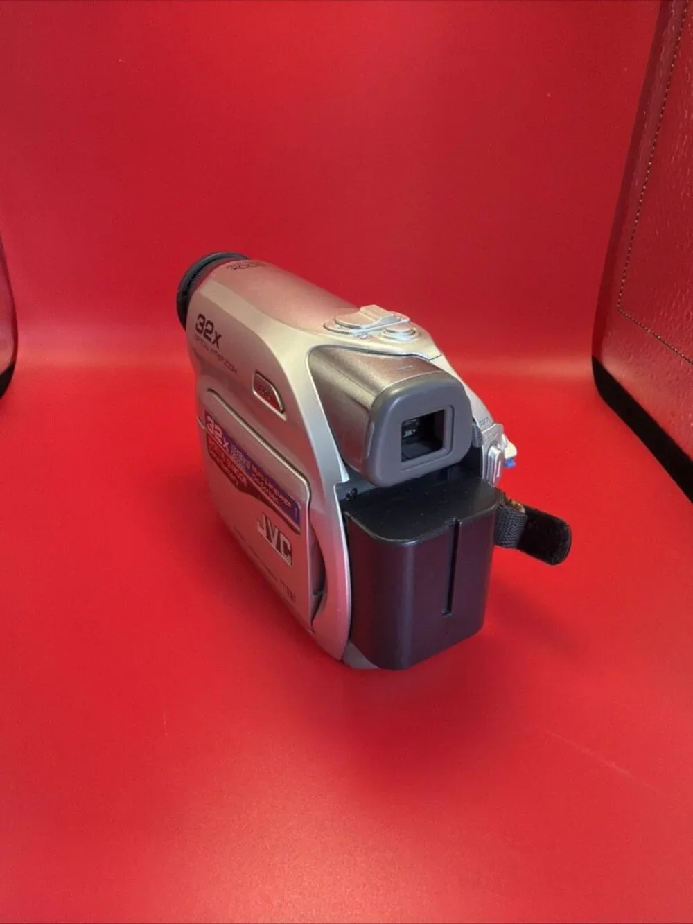Jvc 32 Optical Zoom Camcorder